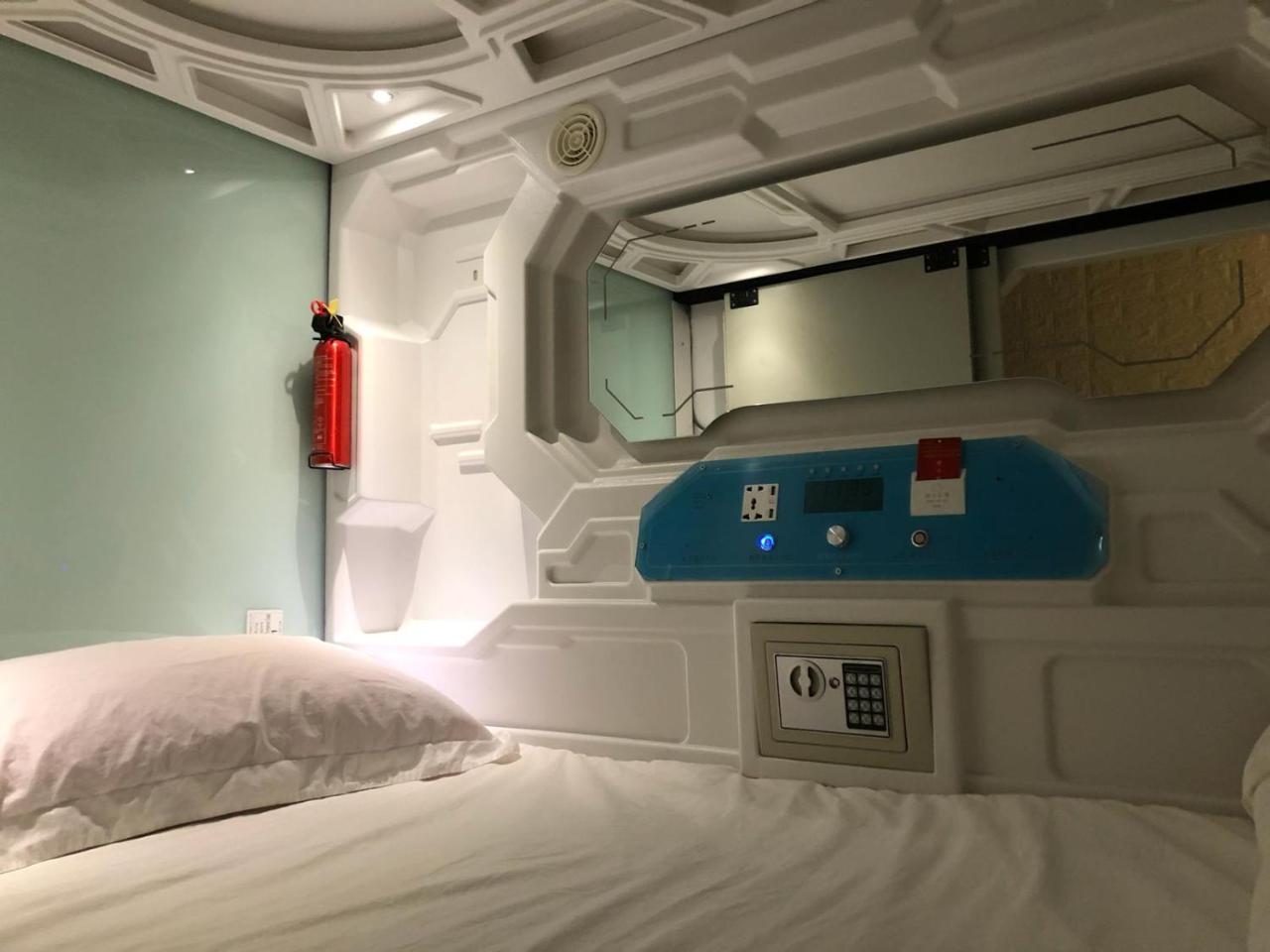Oh My Pods Singapura Exterior foto